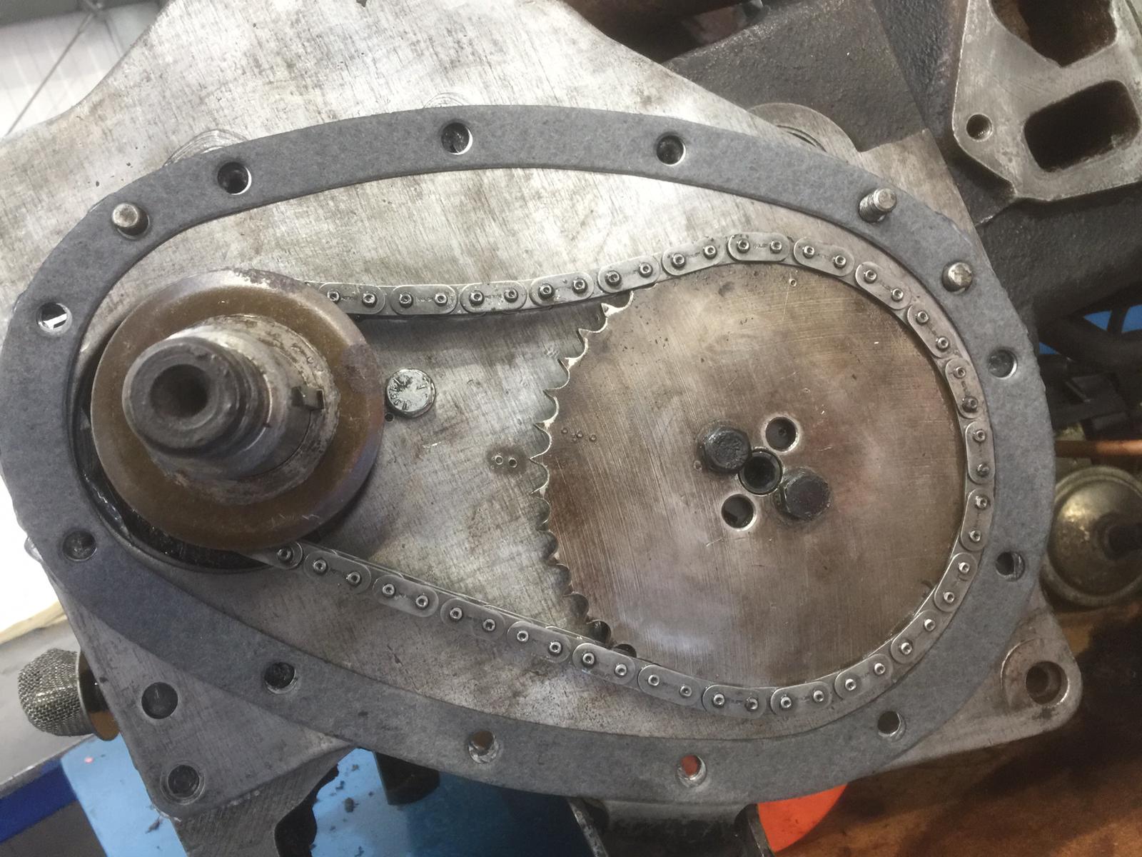 01102020 Ady Mg midget taking sump off changing gaskets and oil sleas and re helicopter coiling threads4 1