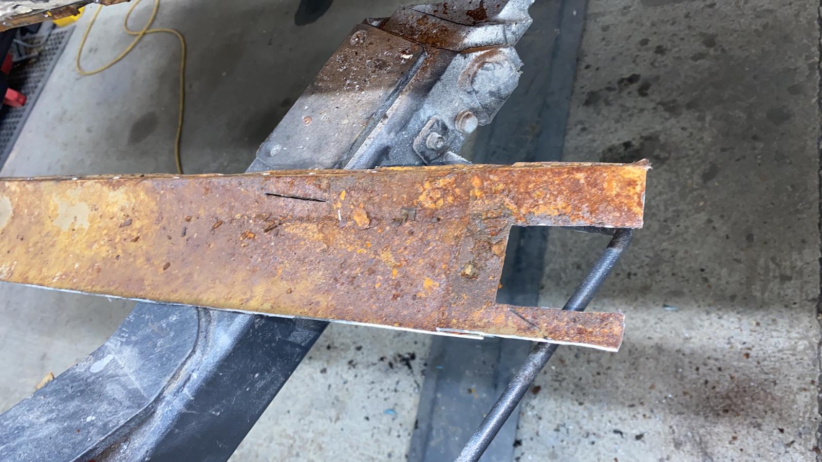 01102020 Antony Nissan Patrol rust repairs15 1