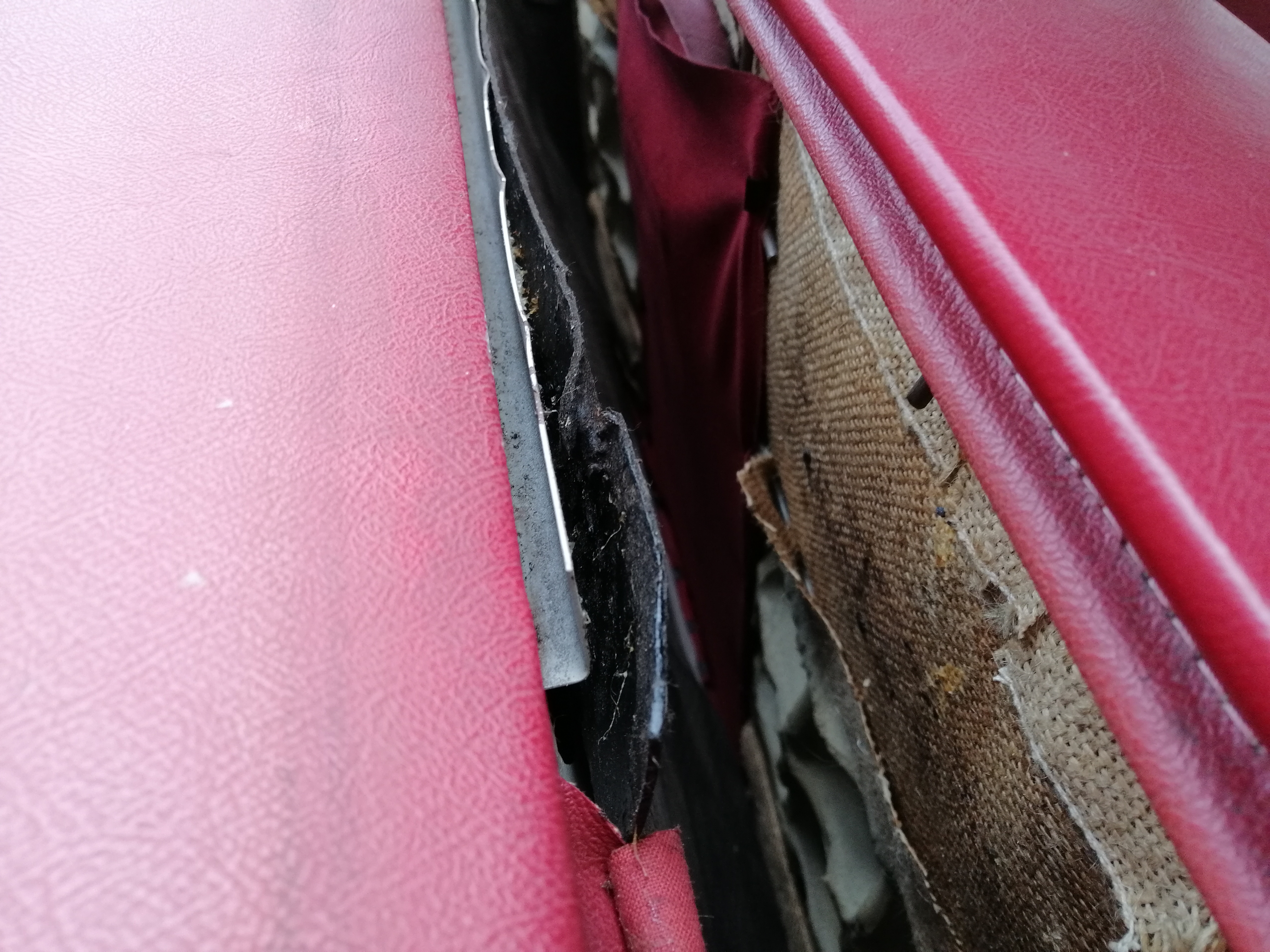 01102020 MK2 Jaguar Break in damage2