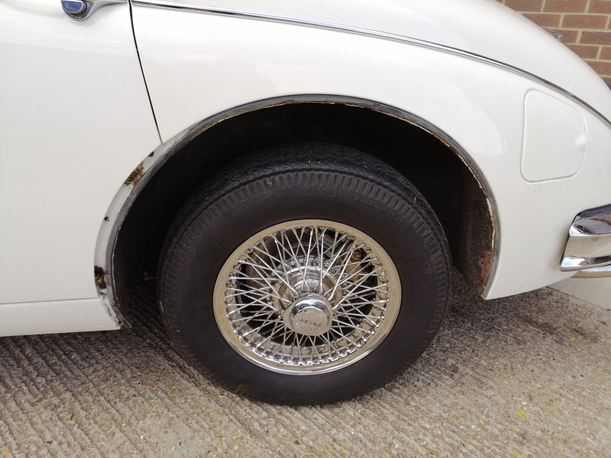 01102020 MK2 Jaguar Break in damage7 1 scaled