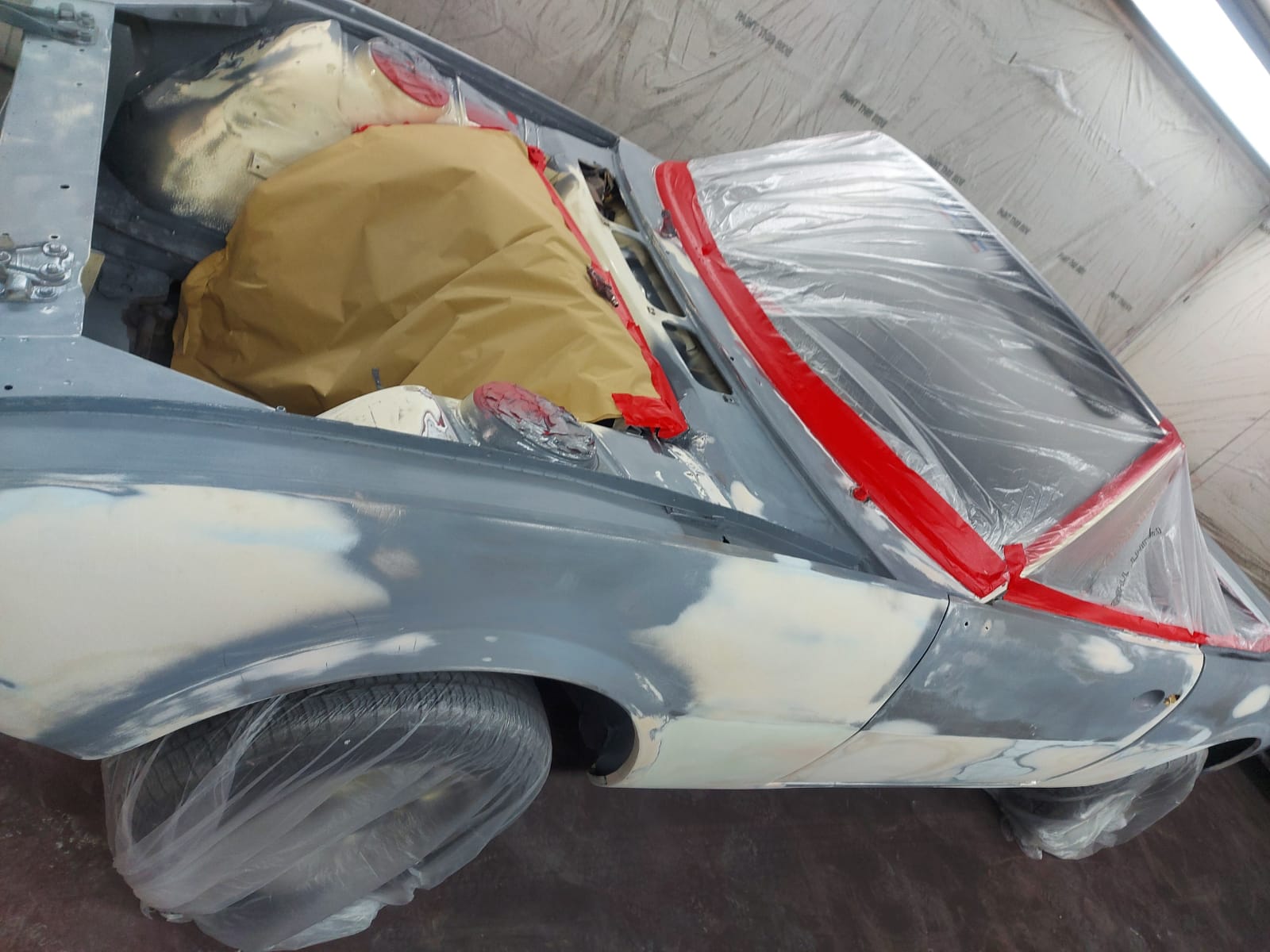 01102020 Peugeot 504 Prep and painting Darren257 1