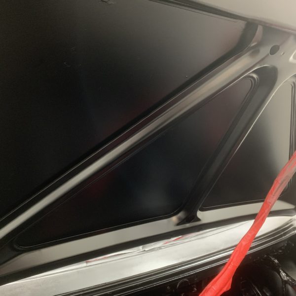 061020 Mercedes 500SL Boot Painted 2 600x600 2