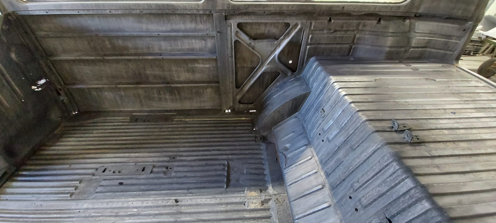 12102020 1973 Volkswagen T2 Dipped and Cleaned22 1