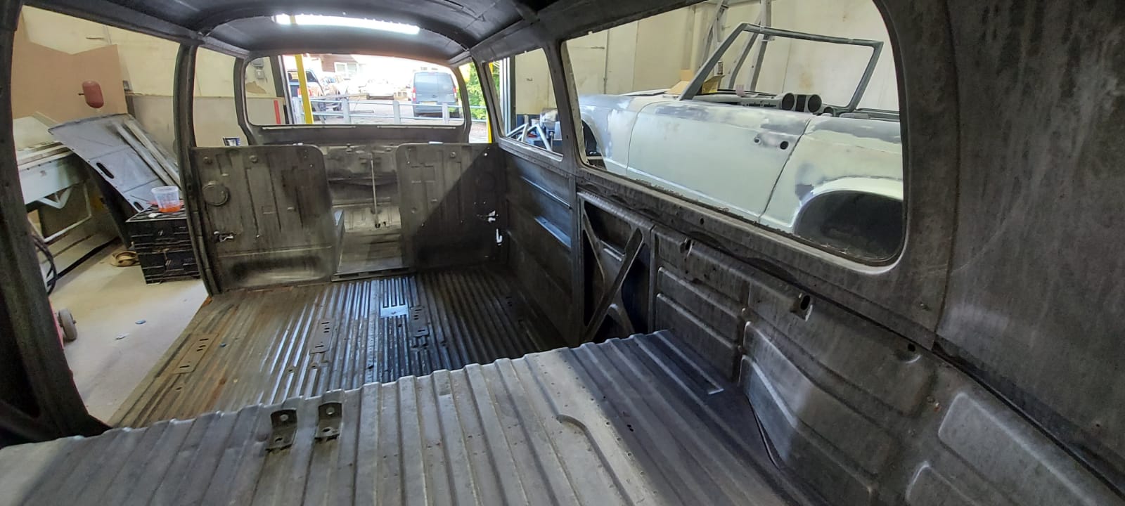 12102020 1973 Volkswagen T2 Dipped and Cleaned25 1