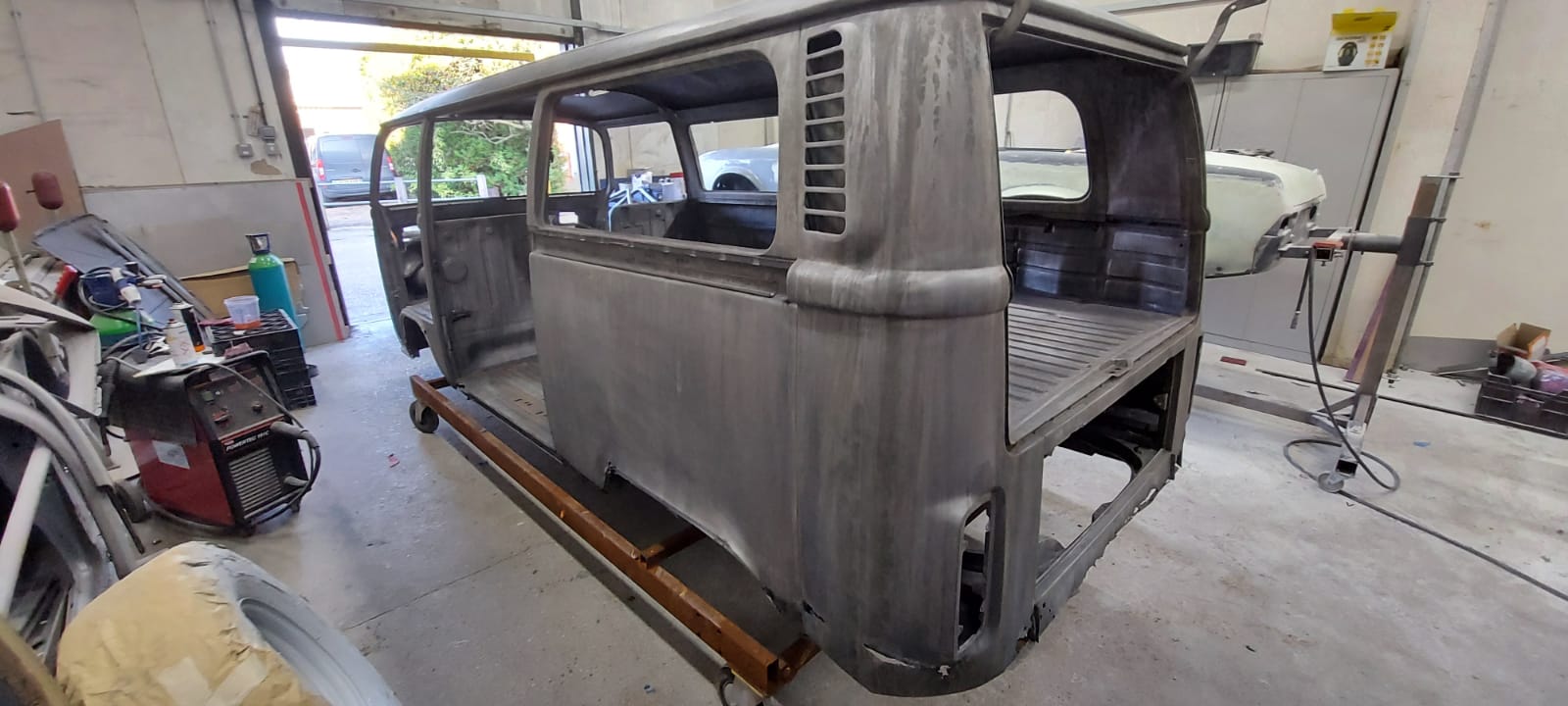 12102020 1973 Volkswagen T2 Dipped and Cleaned34 1