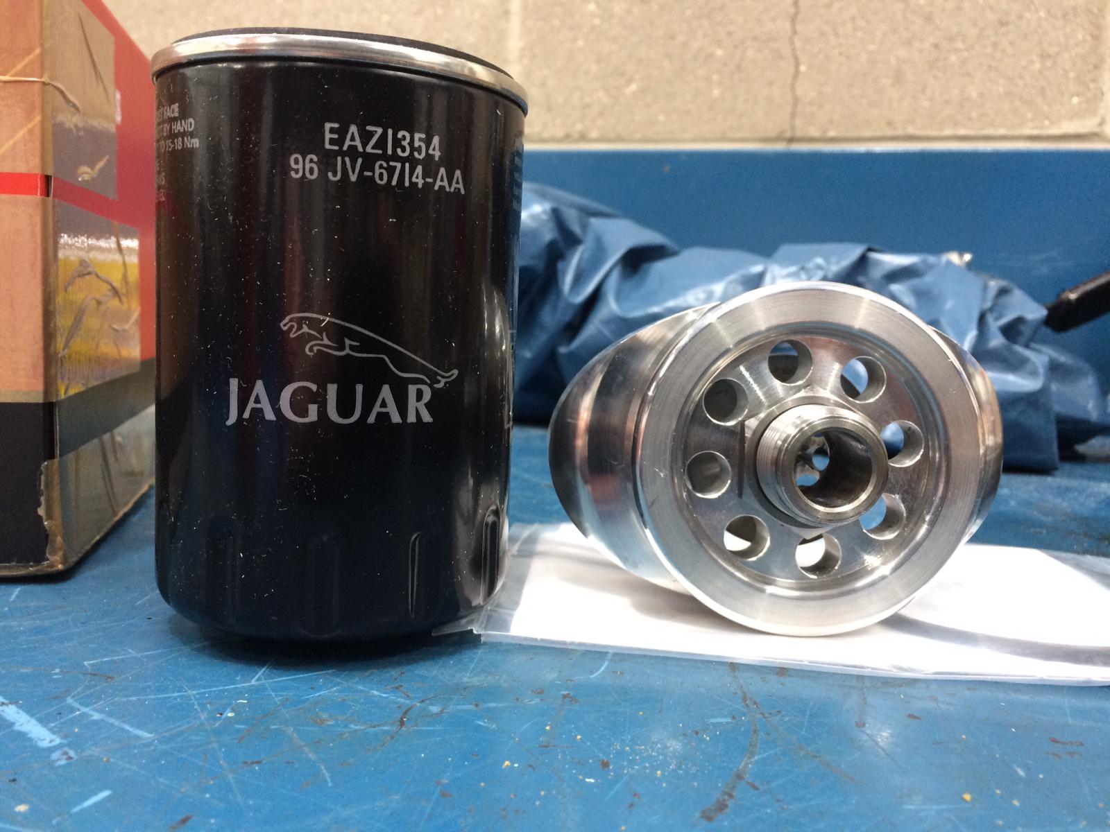 1972 Jaguar E Type new oil filter 13 1