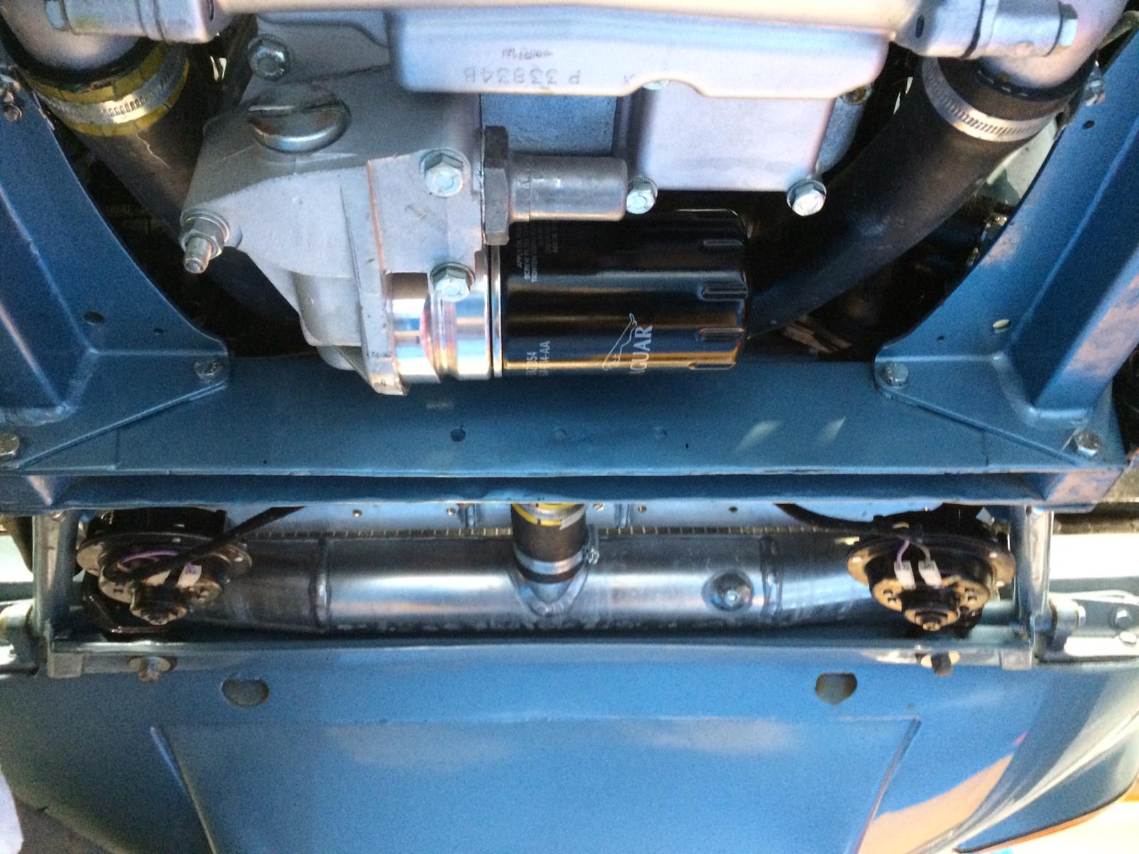 1972 Jaguar E Type new oil filter 17 1