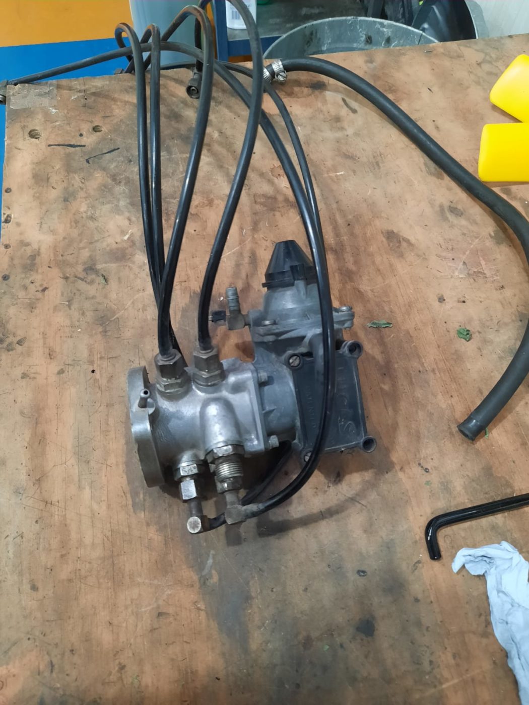 1973 TR6 injectors refurbished 3 1