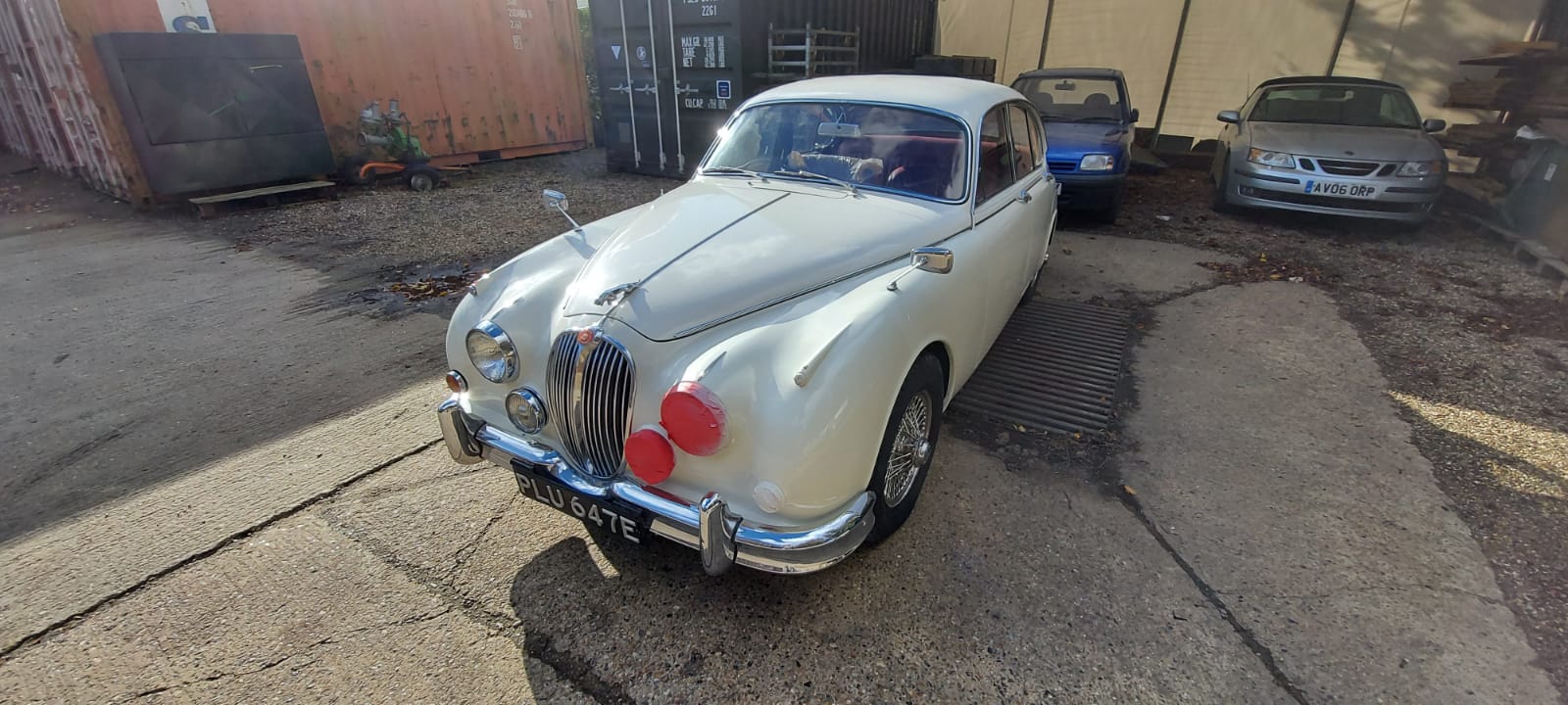 261020 MKII Jaguar paint repair 8 1