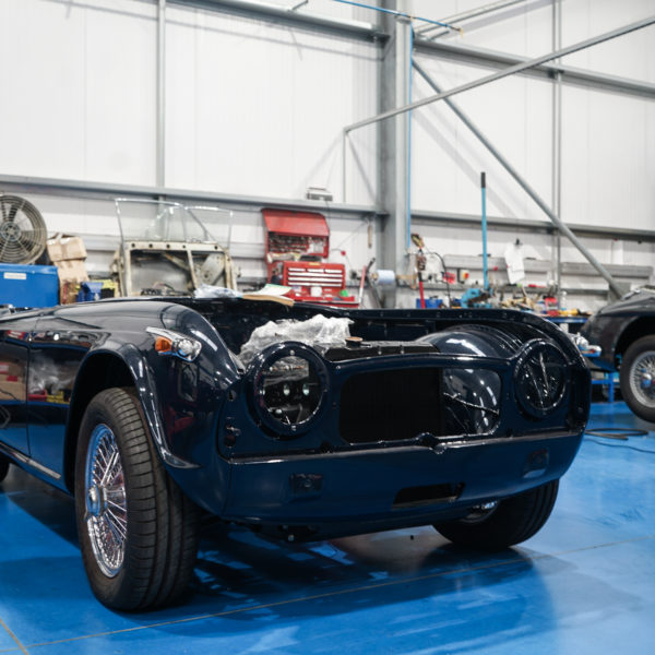 Triumph TR5 01 600x600 1