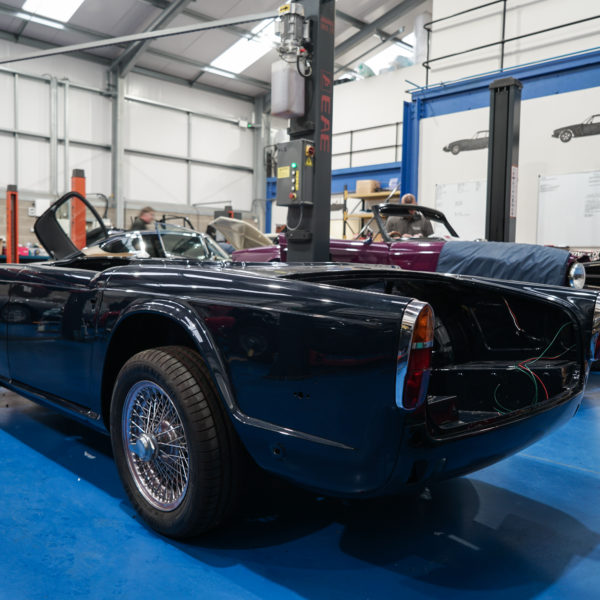 Triumph TR5 03 600x600 1