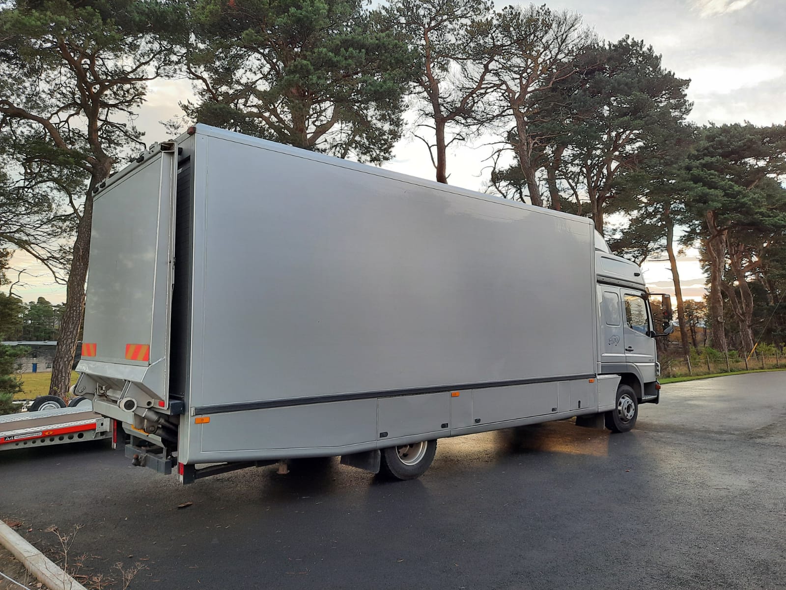 181120 Mercedes Lorry 2 1