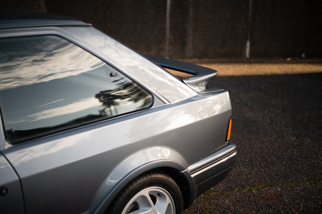 Ford Escort 01 2