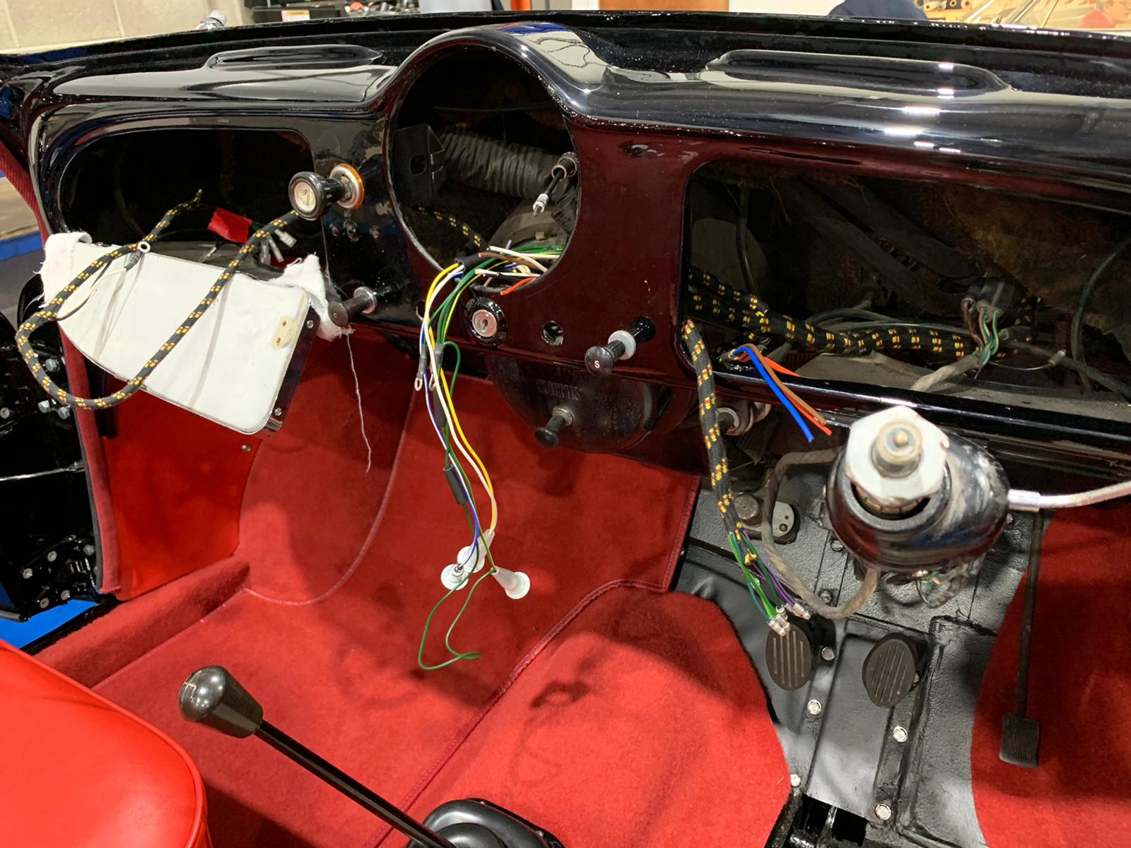 MorrisMinor Electrics2 1
