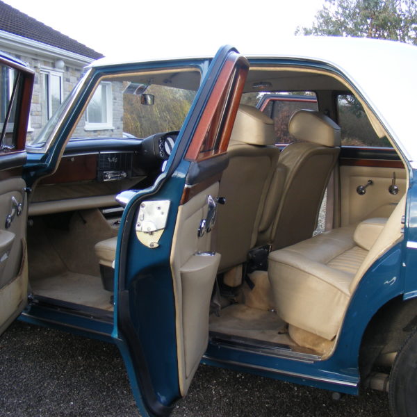 Rover P5B Saloon 03 600x600 1