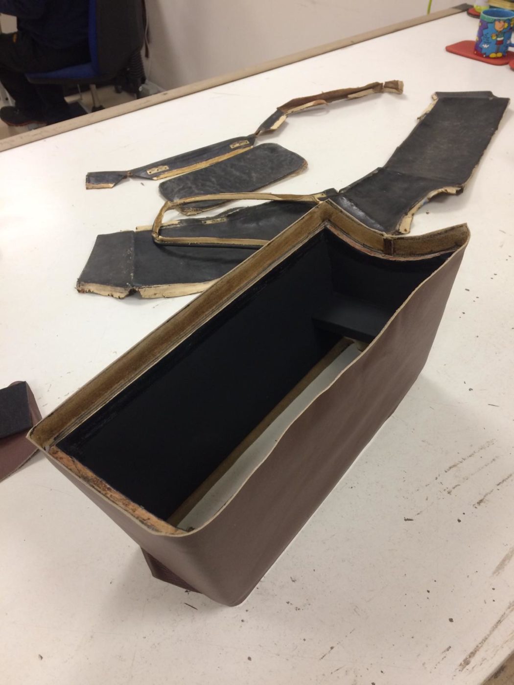 grey jensen centre console 1