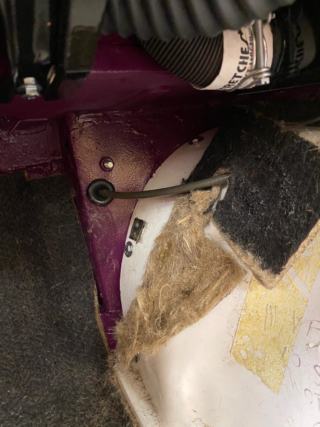 tr6 carpet1 1
