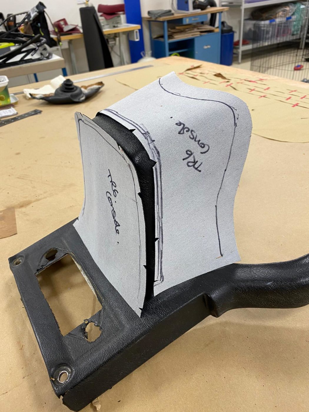 tr6 centre console2 1