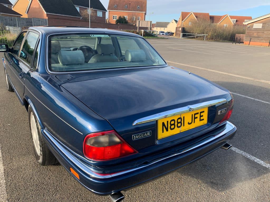 281120 1995 Jaguar XJ6 N881JFE 25