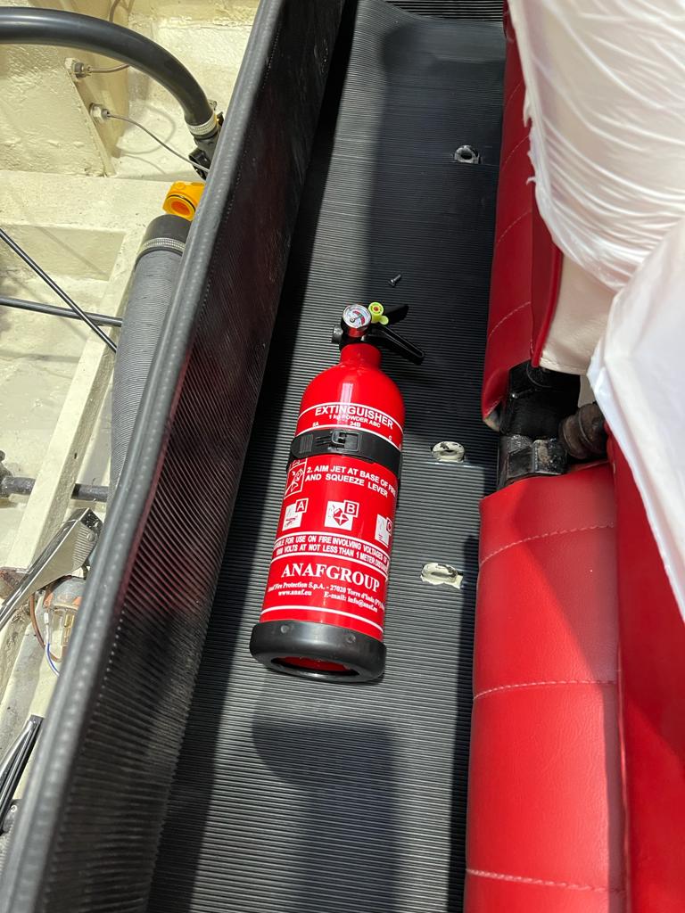Amphicar Fire Extinguisher 1