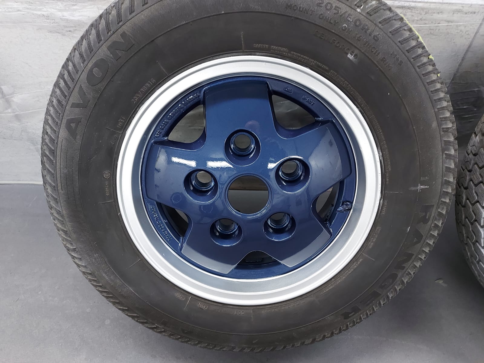 range rover wheels painted2 1