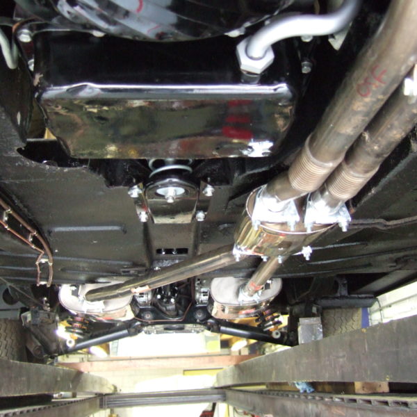 1970 Jaguar 420G 16 600x600 2