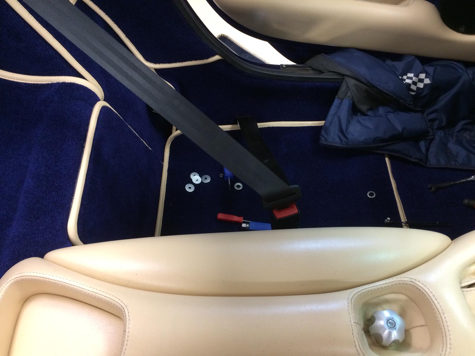 11022021 TVR 1998 Chimaera seatbelts fitted 1 1