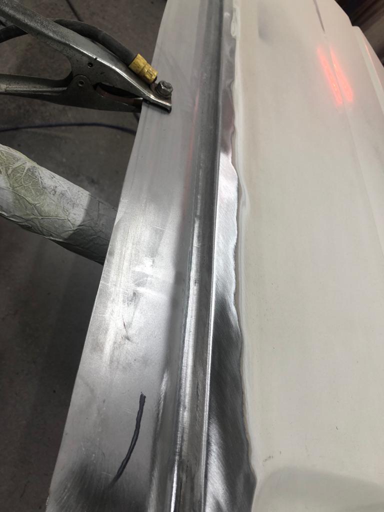 12 02 2021 1991 VW T4 James welding wheel arch 6 1