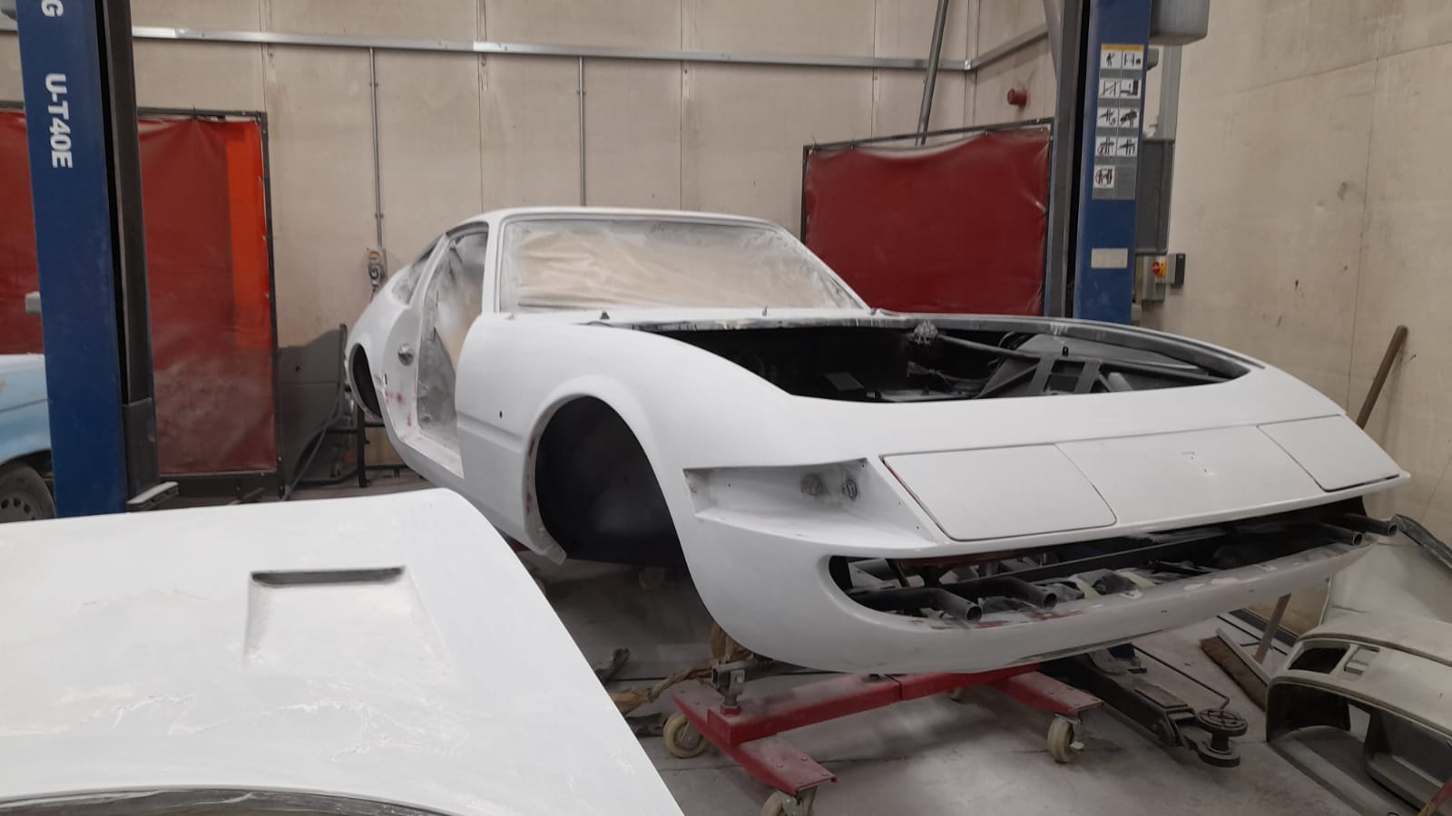 12 02 2021 Ferarri Daytona in primer 2 1