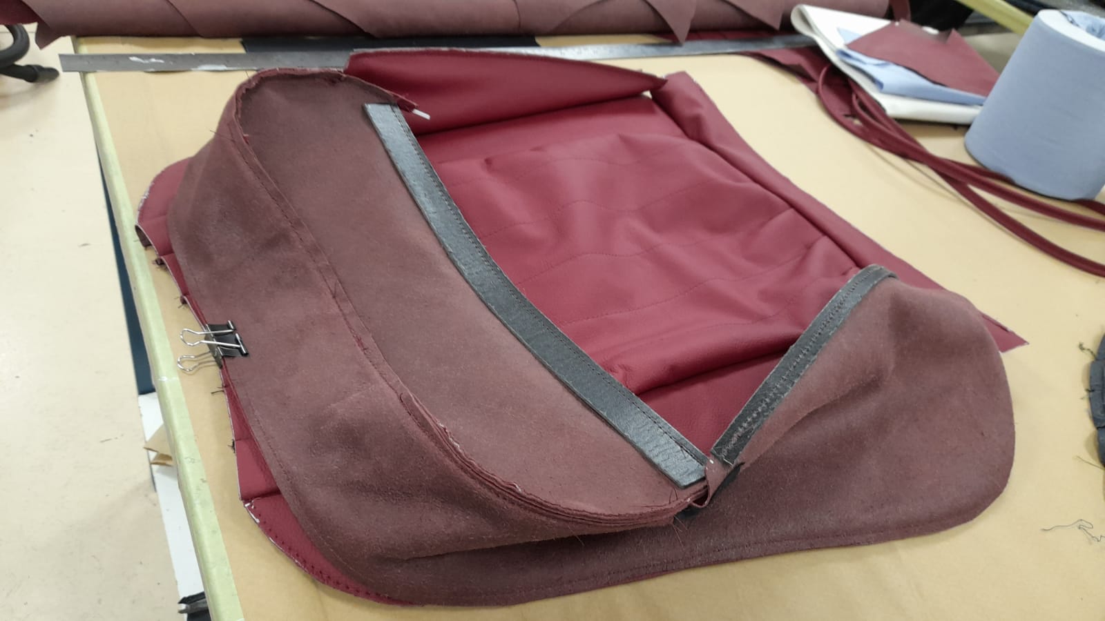 12 02 2021 Mercedes 500SL craigs Lydia making seat 3 1