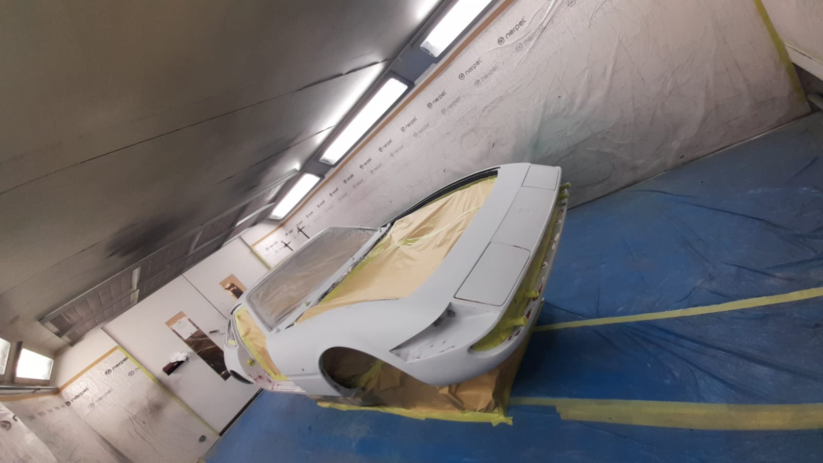 15022021 Ferrari Daytona masked and primed 3 1