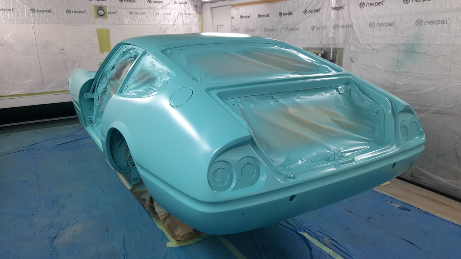 15022021 Ferrari Daytona masked and primed 9 1