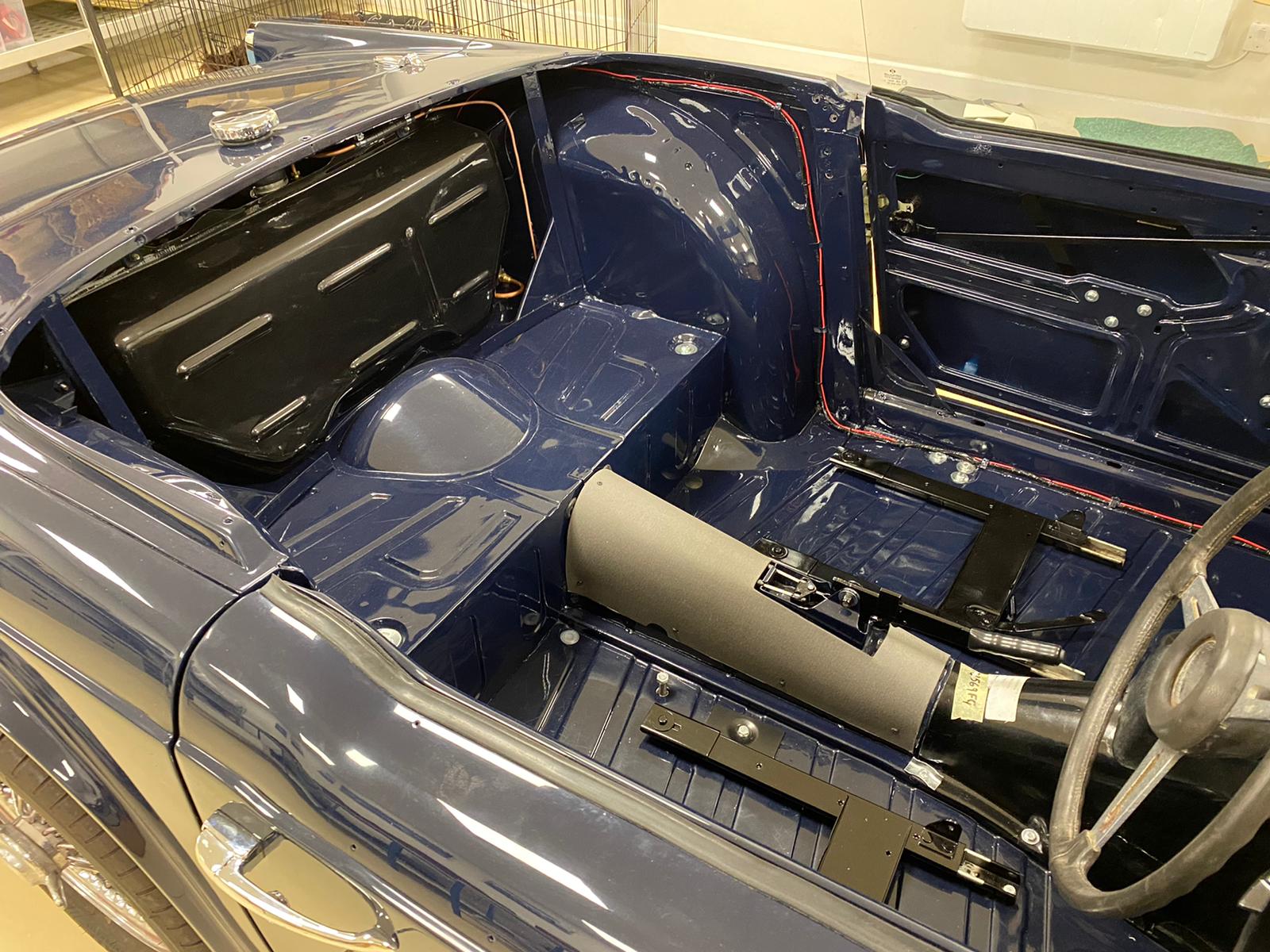 17022020 Triumph TR5 trim fitting 3 1 1