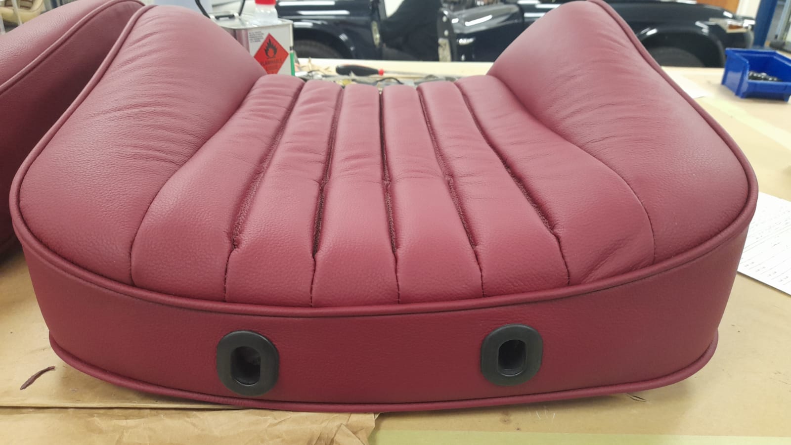 17022021 Mercedes 500SL seat cover and frame 9 1