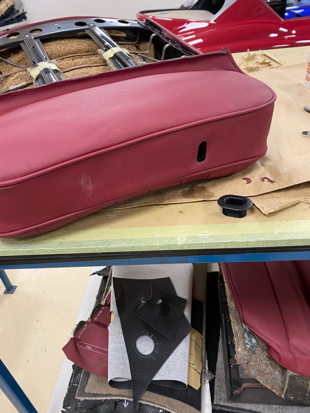 17022021 Mercedes 500SL seat frames brian 9 1