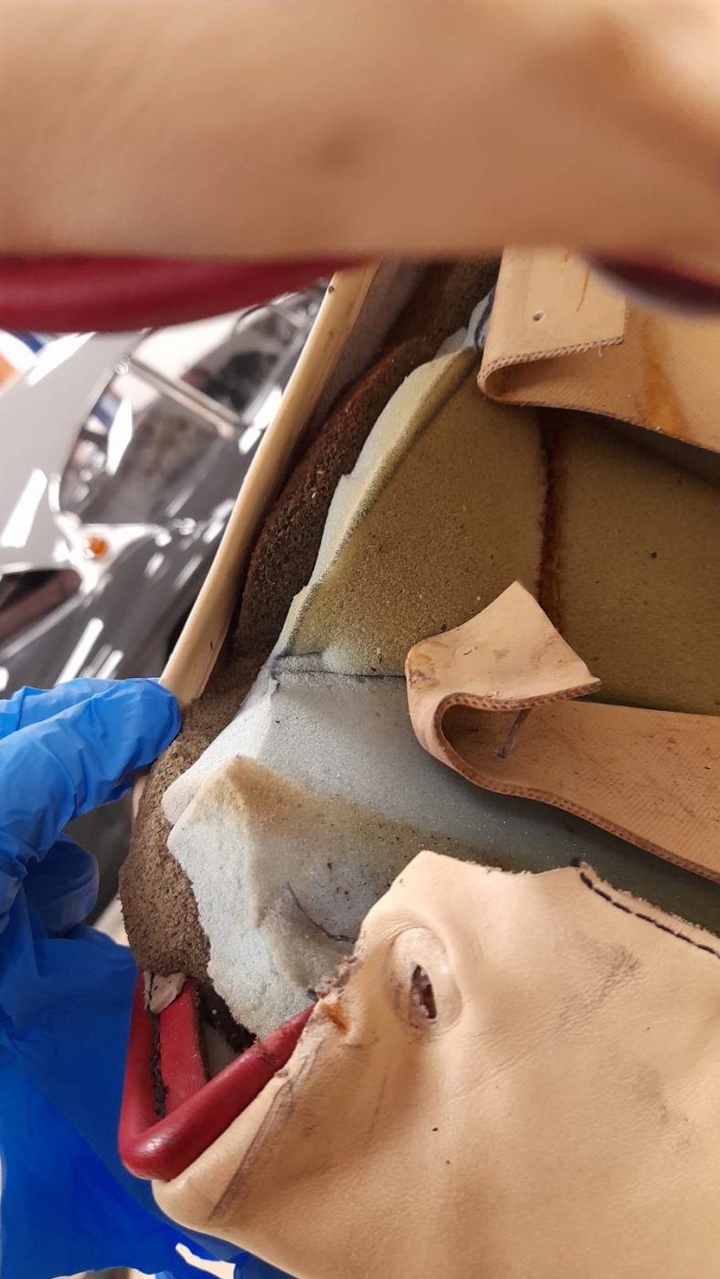 19022021 Ferarri Daytona seat refurbishment 19 1