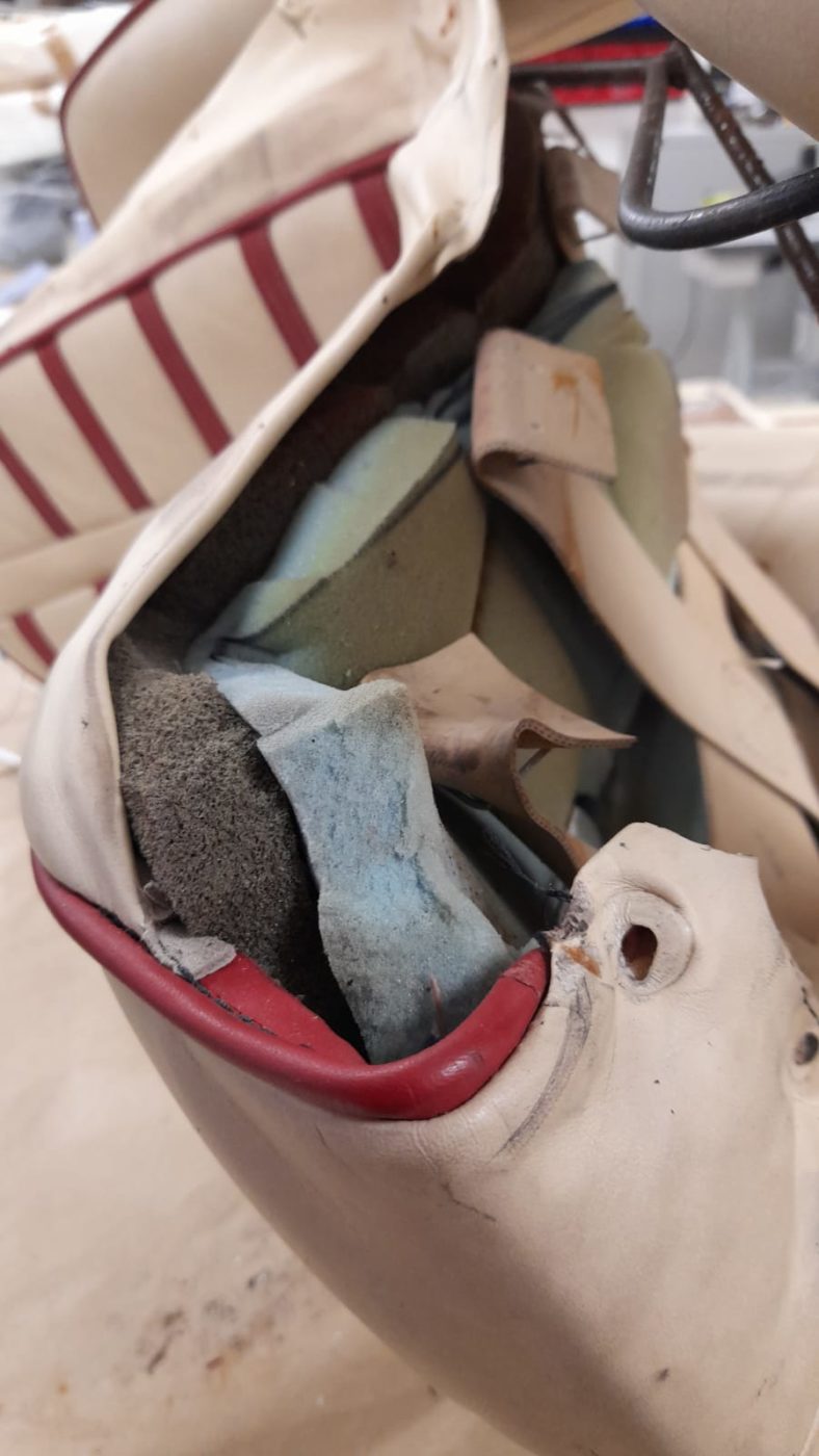 19022021 Ferarri Daytona seat refurbishment 21 1