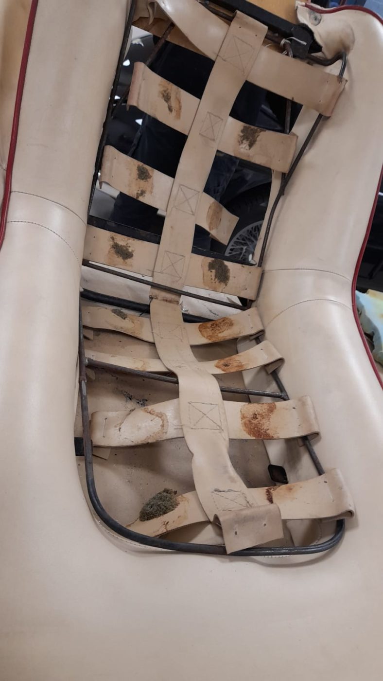 19022021 Ferarri Daytona seat refurbishment 23 1