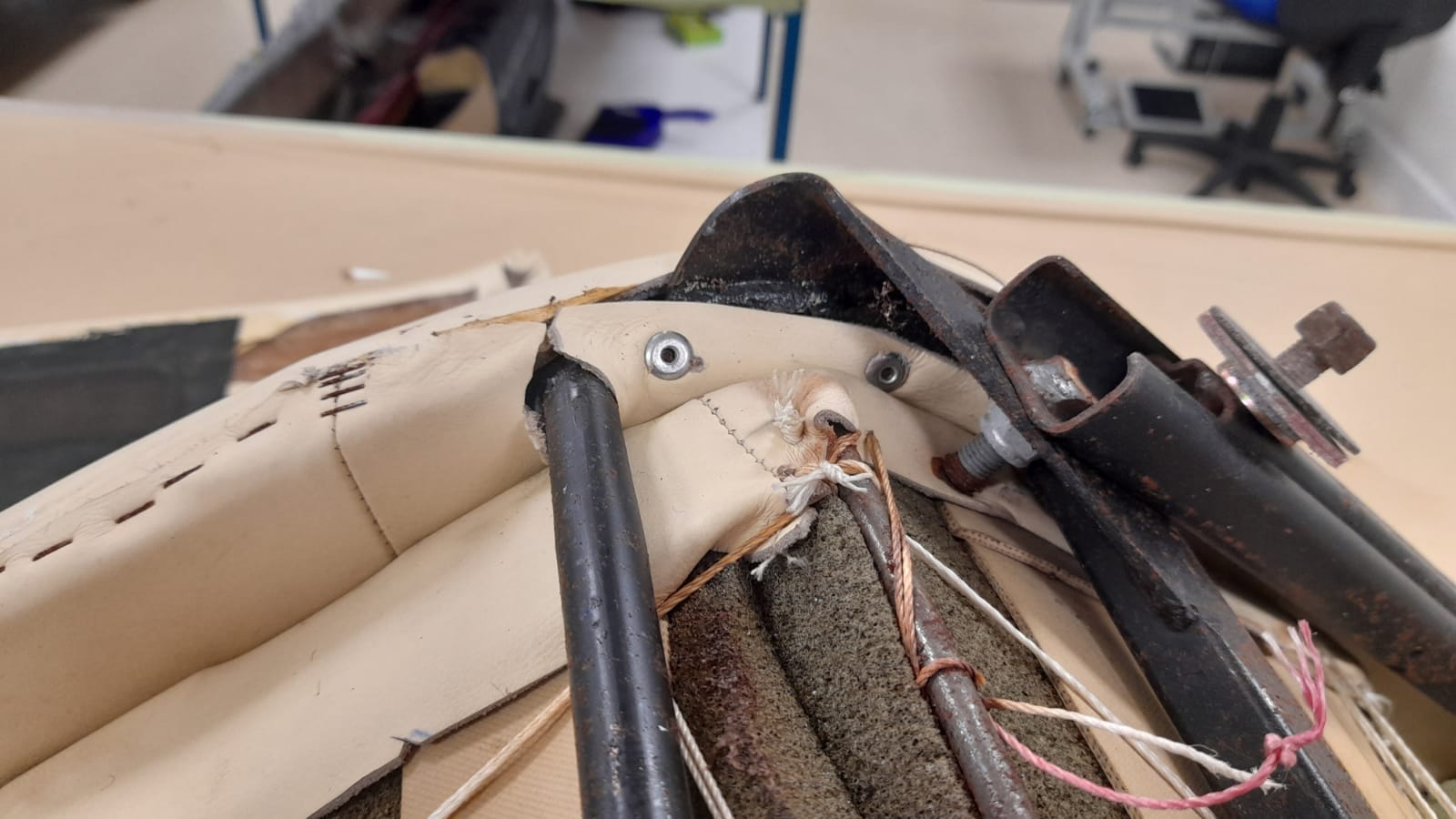 19022021 Ferarri Daytona seat refurbishment 9 1