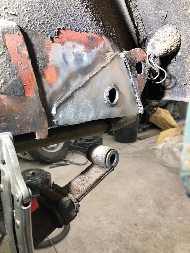 19022021 Morris Minor Lowlight chassis repair 3 1