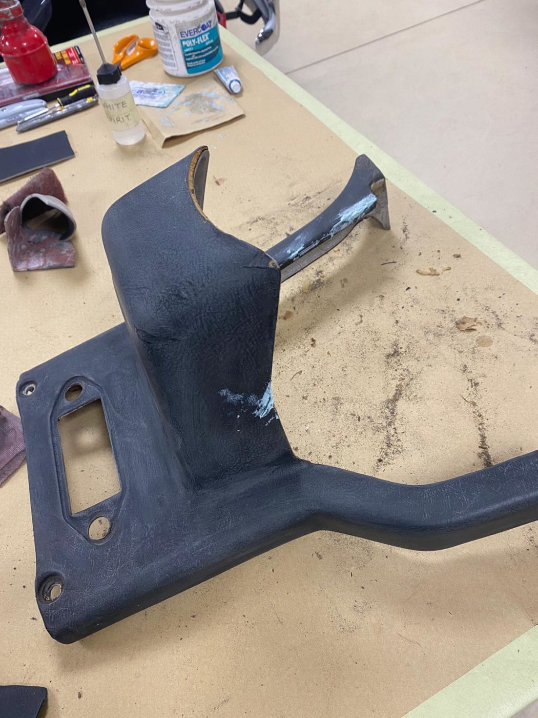 19022021 Triumph TR5 centre console 8 1