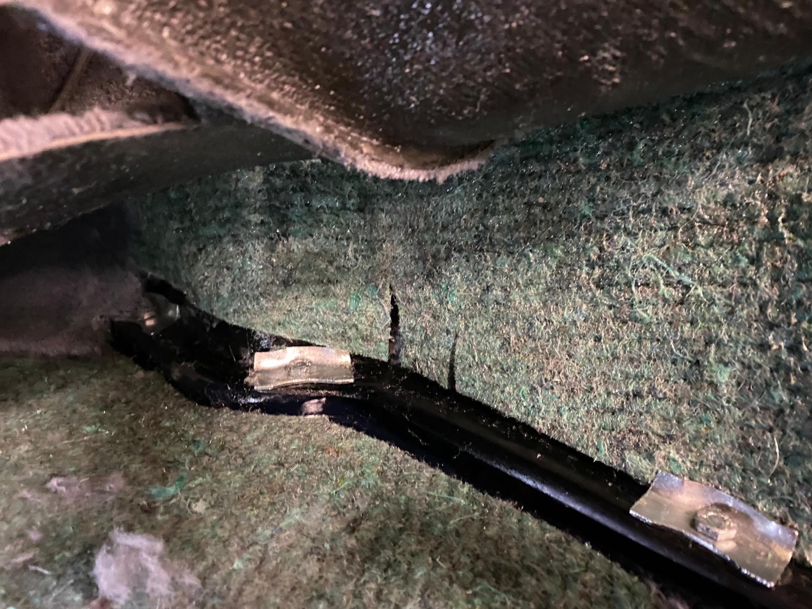 19022021 Triumph TR5 footwell carpet 31 1