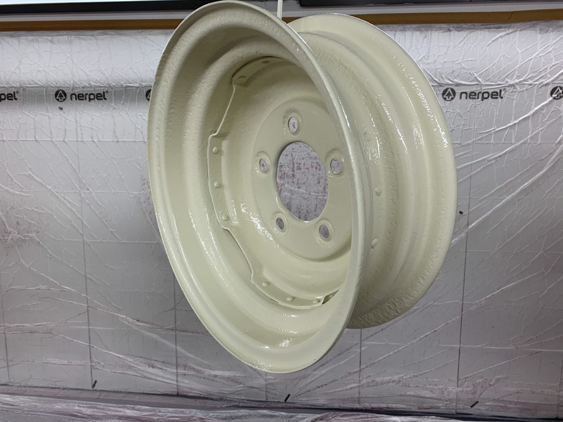 190221 Land Rover Series 2a wheels 8 1 1