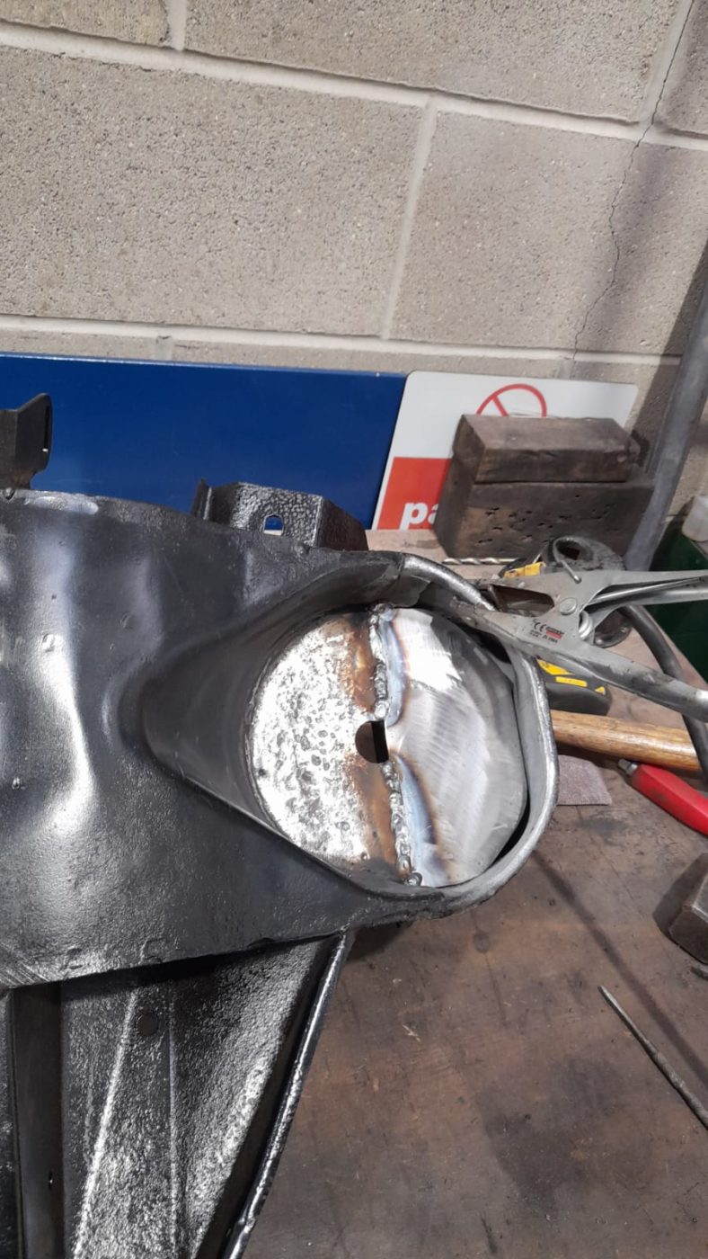 22022021 Ferarri Daytona welding subframe 10 1