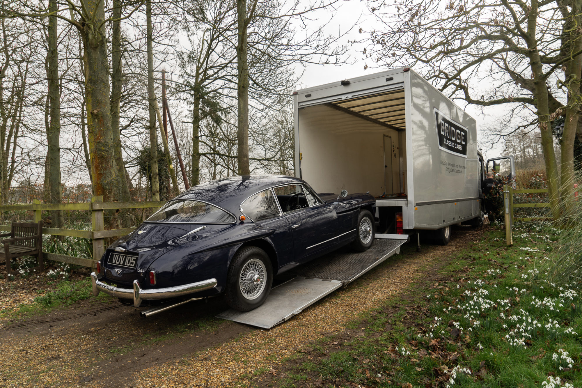23 02 2021 lorry unloading 1958 jensen 1 1