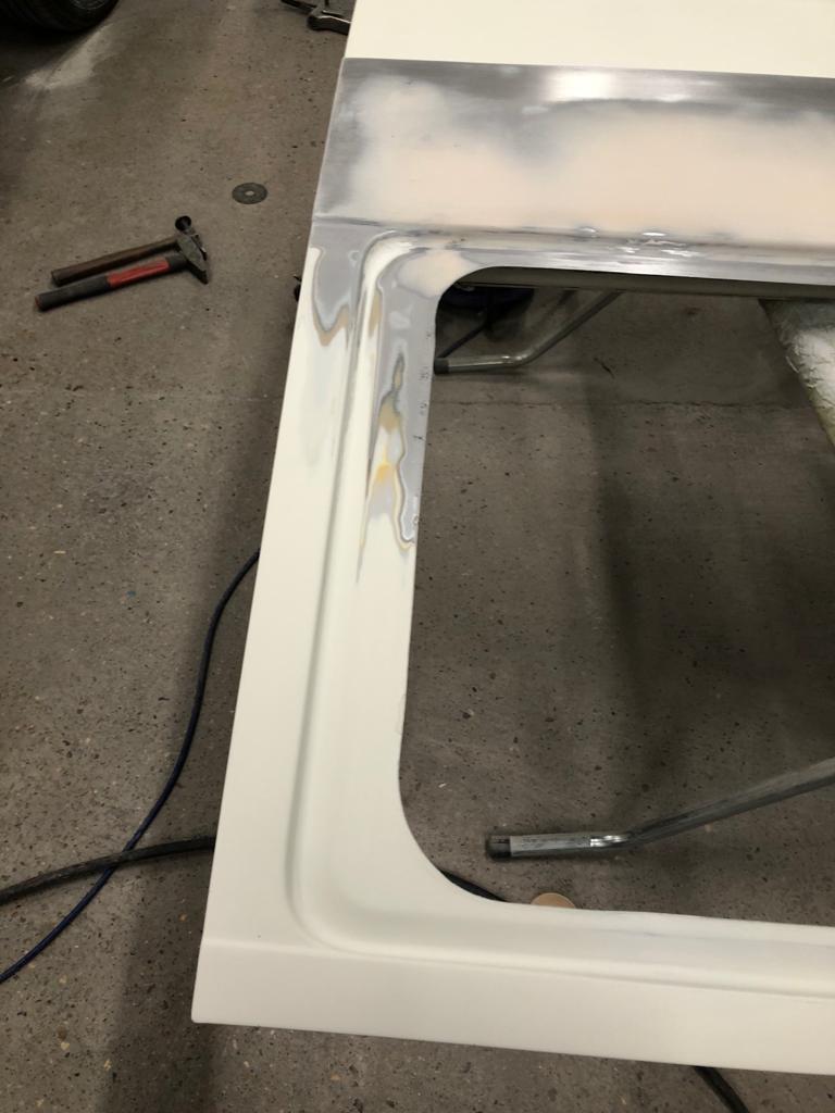 24 02 2021 1991 VW transporter door prep 20 1