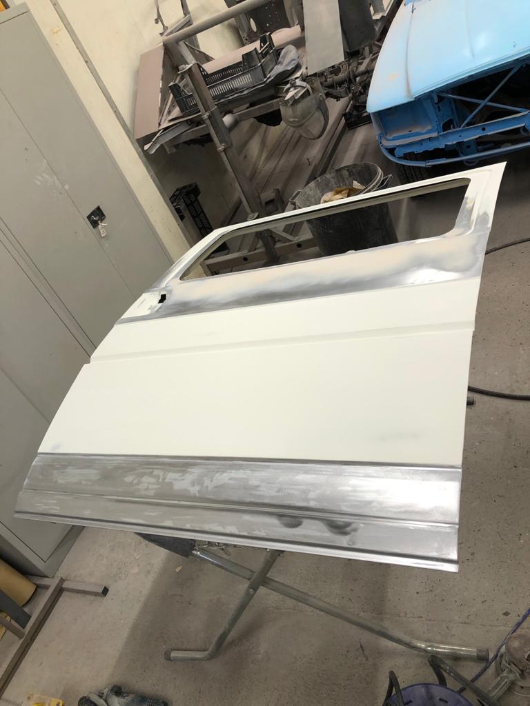 24 02 2021 1991 VW transporter door prep 21 1