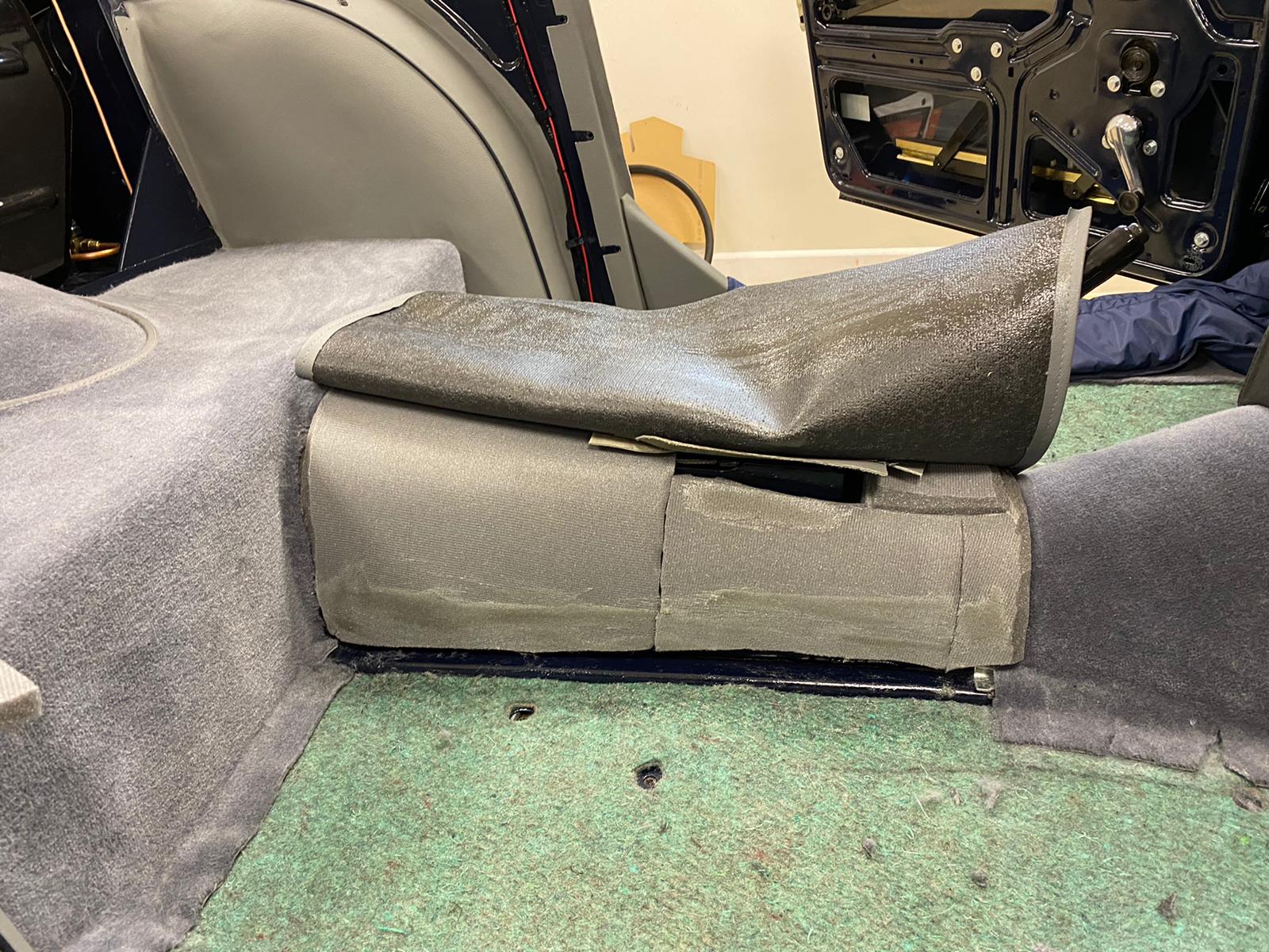 24 02 2021 Triumph TR5 interior 23 1