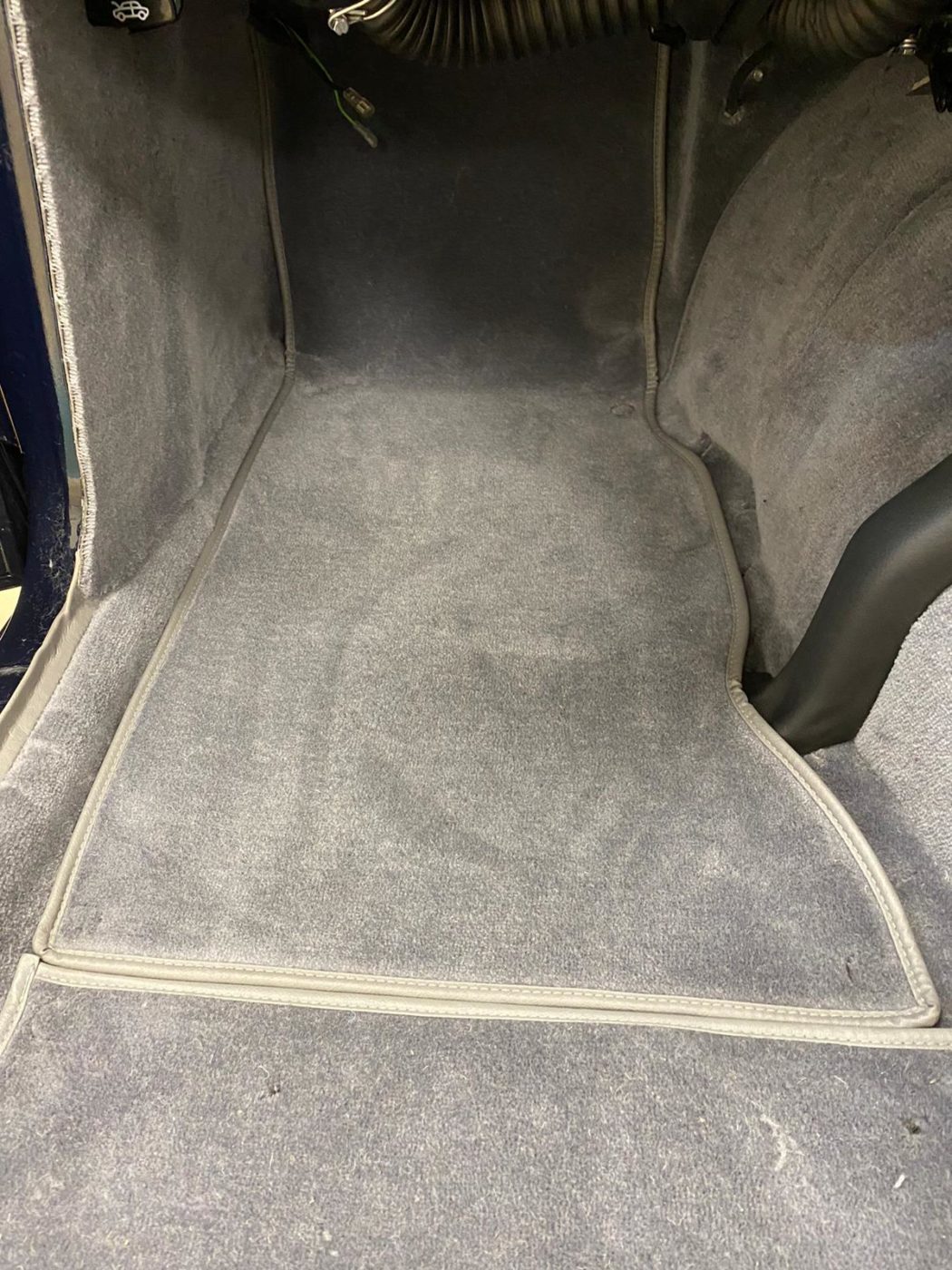 24 02 2021 Triumph TR5 interior 38 1