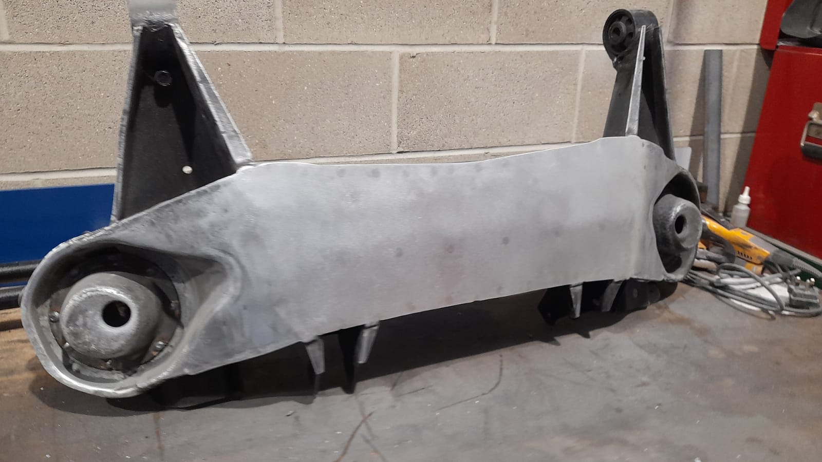 25 02 2021 Ferarri Daytona front subframe welding 14 1
